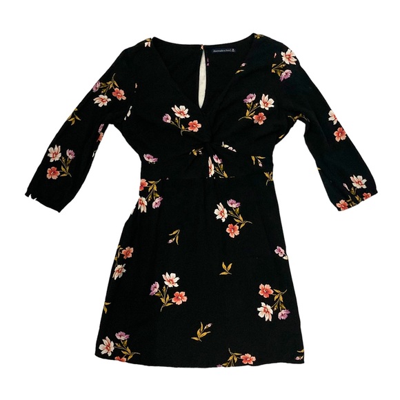 Abercrombie & Fitch Dresses & Skirts - Abercrombie & Fitch Women's Floral Dress Sz M